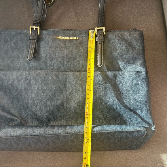 Michael Kors Women’s Large Blue Leather Tote Bag - Picture 9 of 10